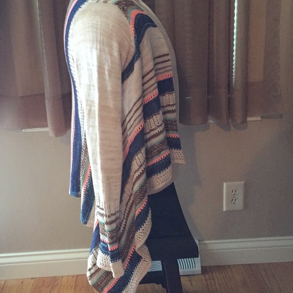 Juniors Open Front Sweater - Picture 2 of 4